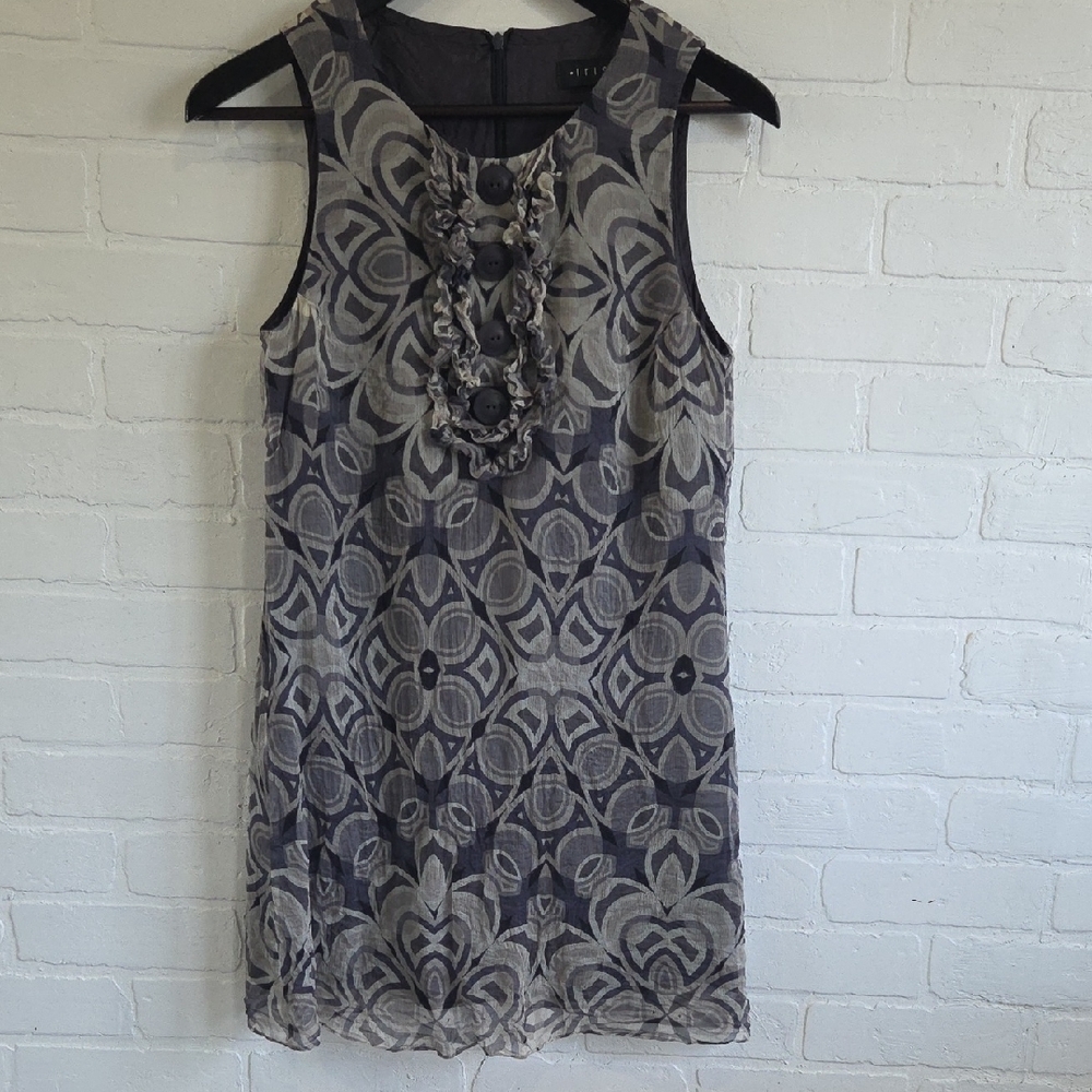 Iris Elegant Purple Patterned Garment